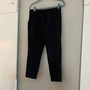 Lululemon size 8 Women’s Joggers